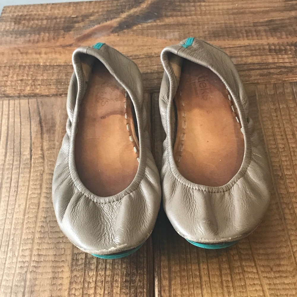 Tieks 8 Ballerina Flats Taupe Leather
